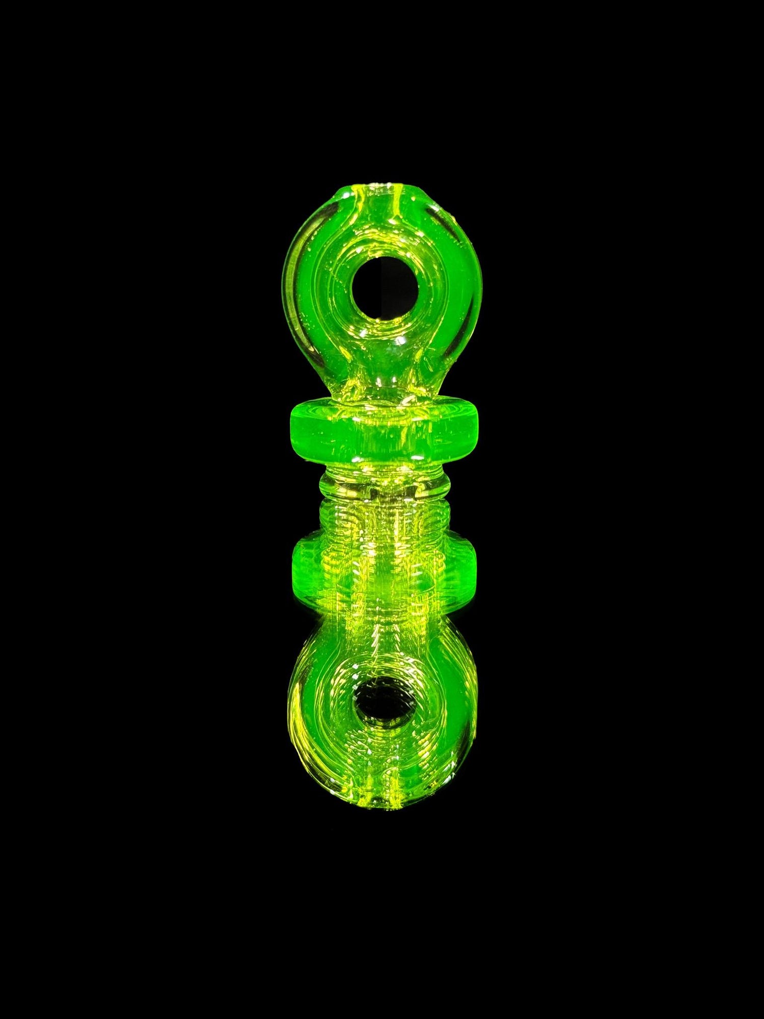 Randohm Glass Pivot Top