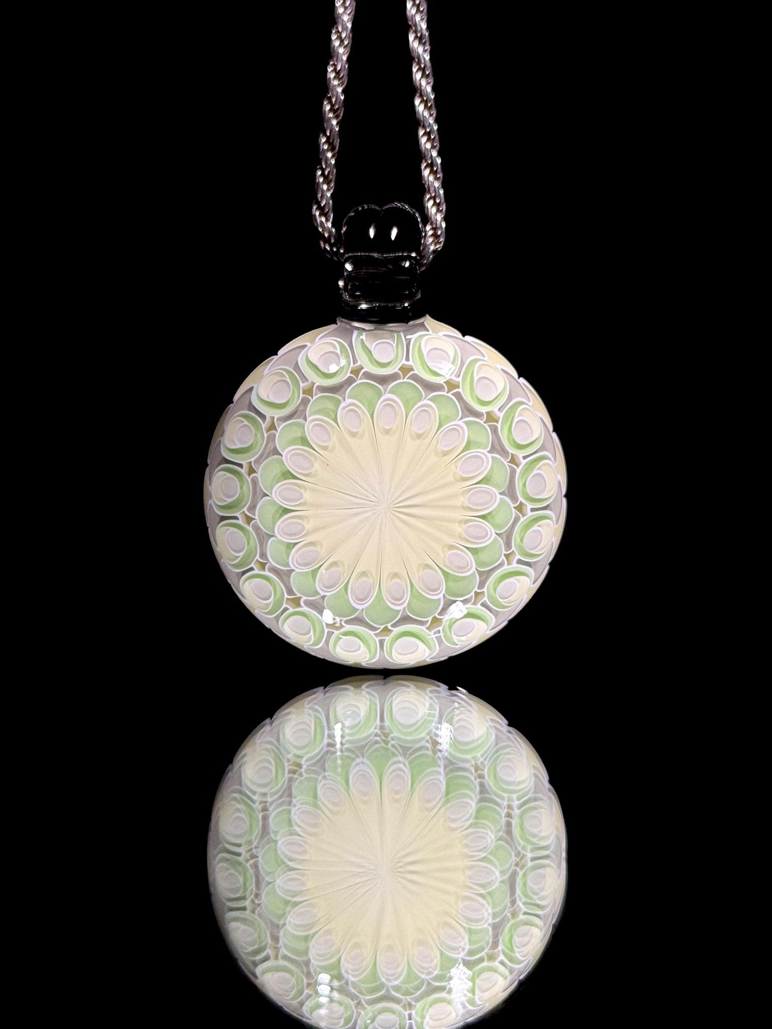 Olour Glass Dotstack Pendant