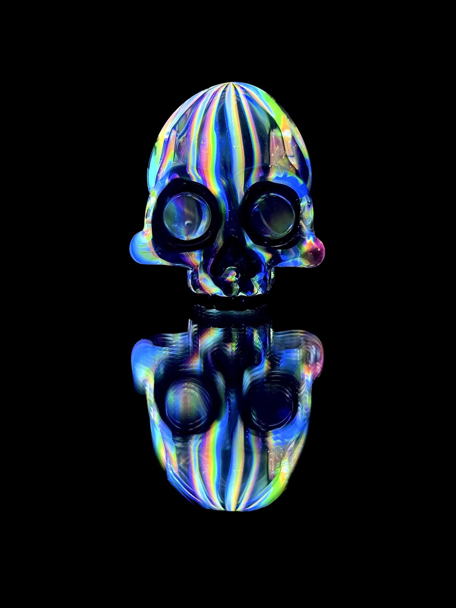 AKM Uv Skull Pendant