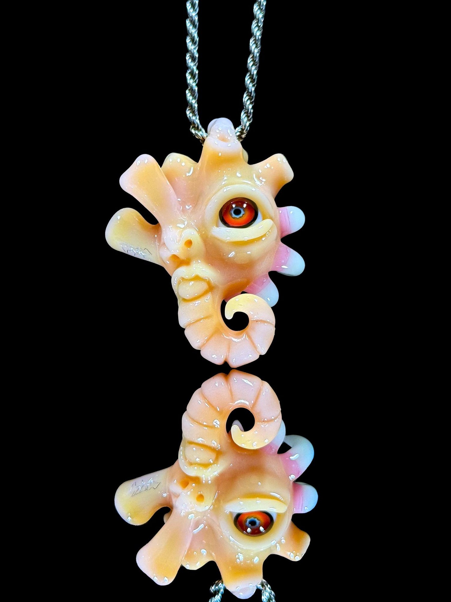 Salt Glass x Aquariust Chappy Pendant