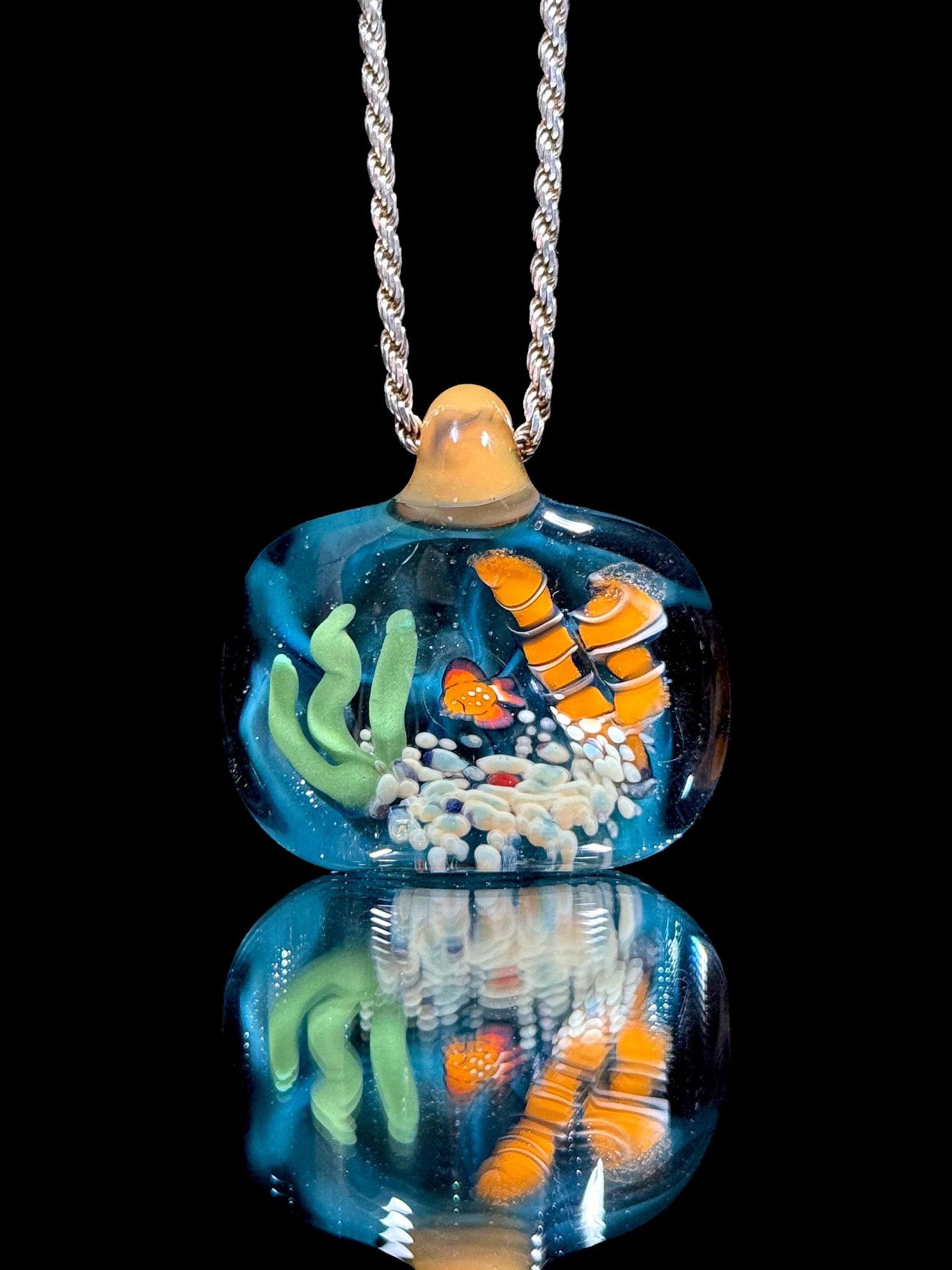 Popeye Glass Aquarium Pendant