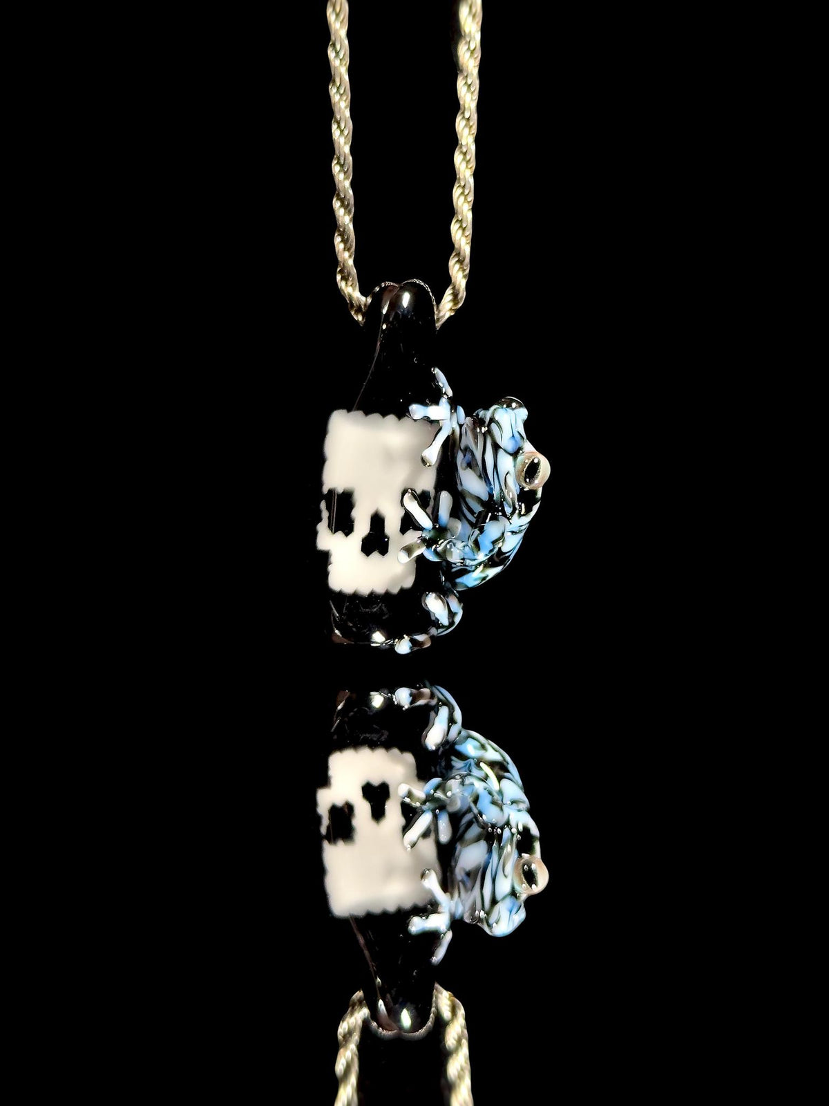 Crunk x Kengtaro Pendant