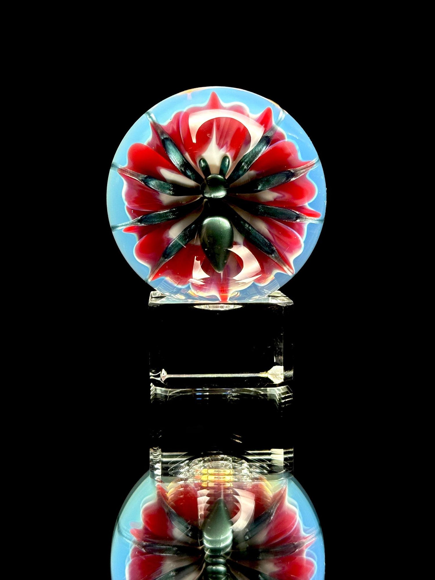 Florin Glass Lg Flower Spider Marble