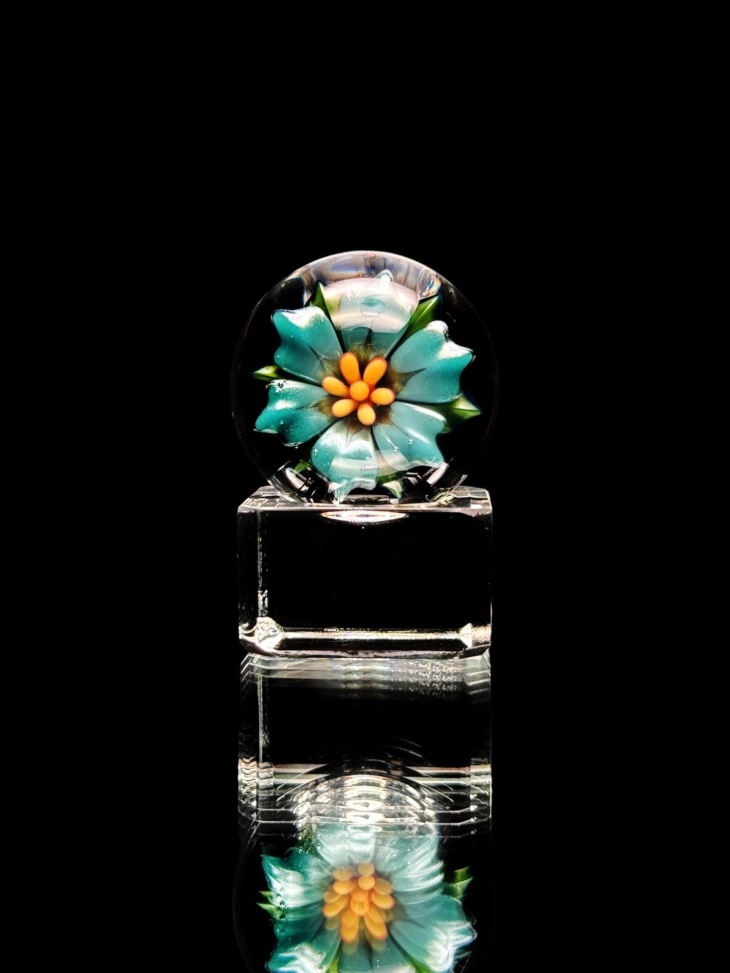 Florin Glass Flower Marble