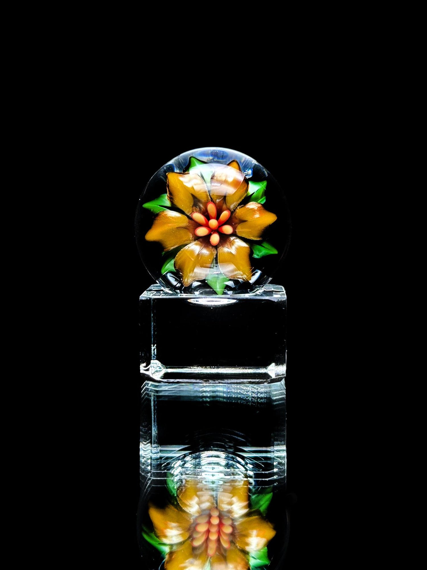 Florin Glass Flower Marble