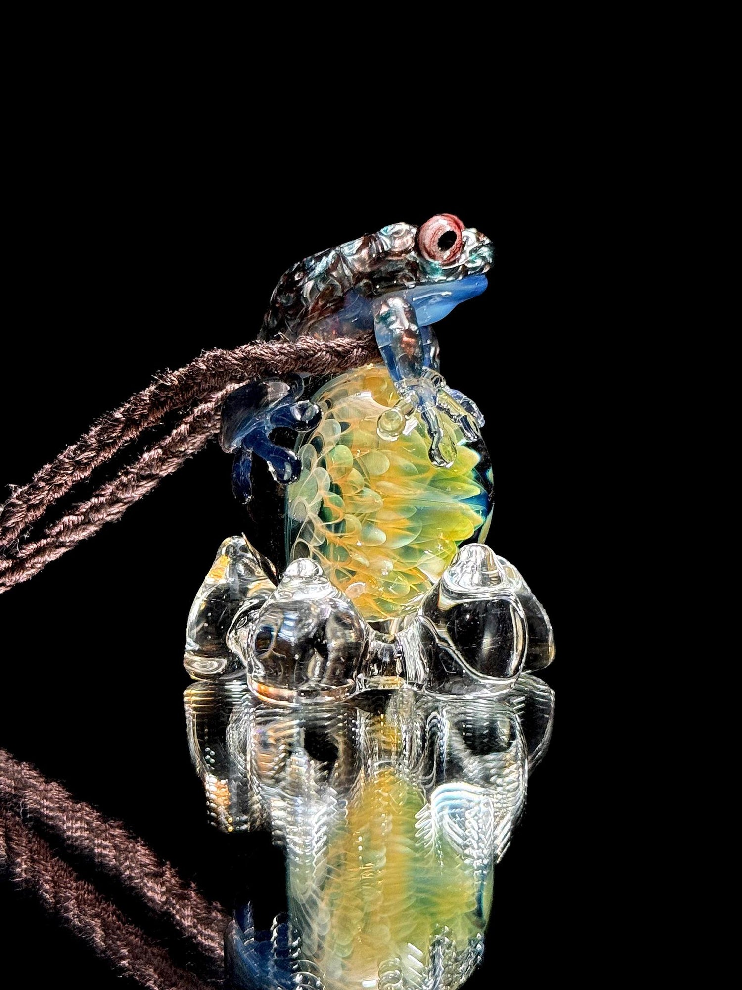 Kengtaro Glass Gyoku Frog Pendant