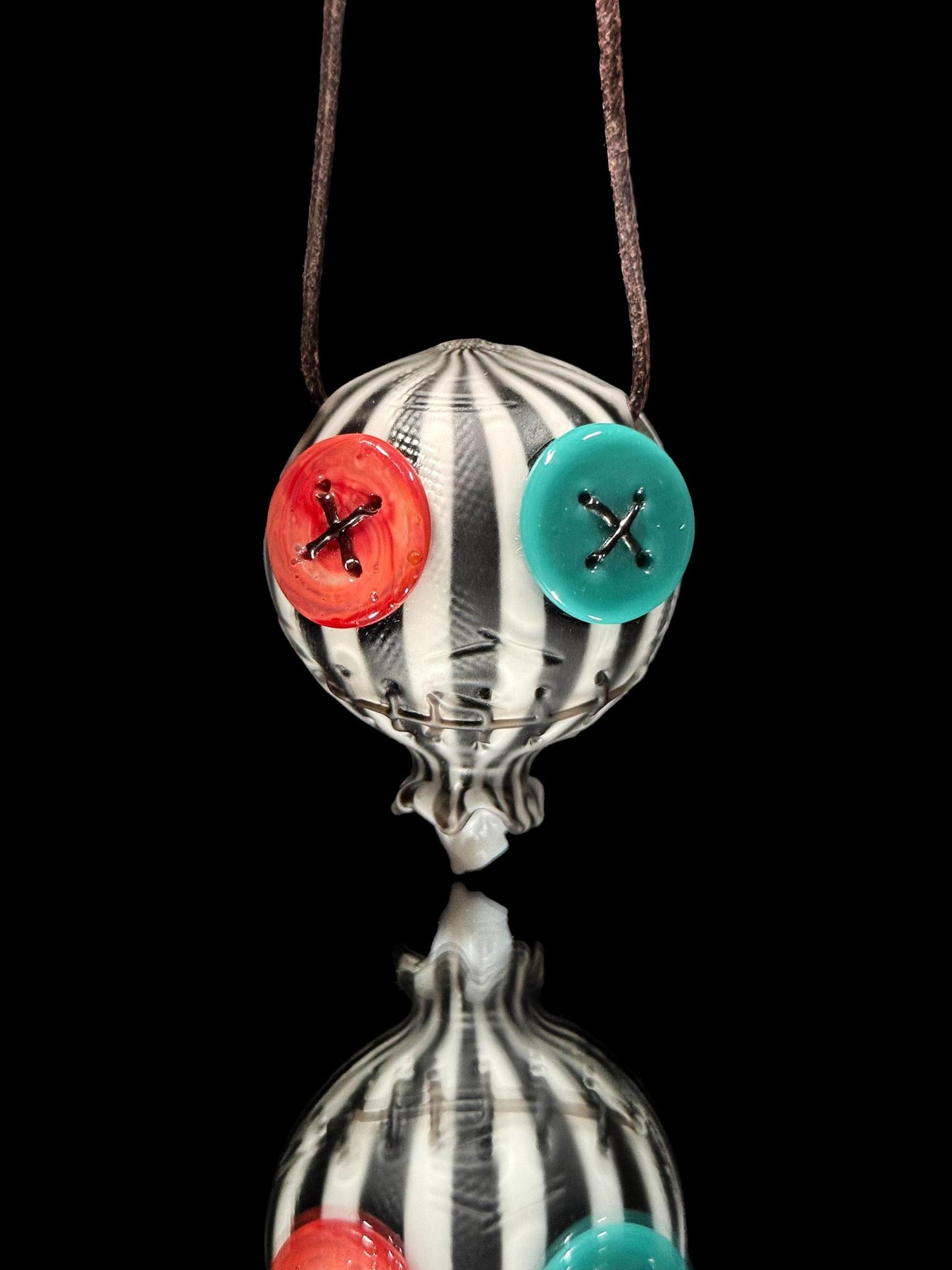 Muller Lg Head Pendant