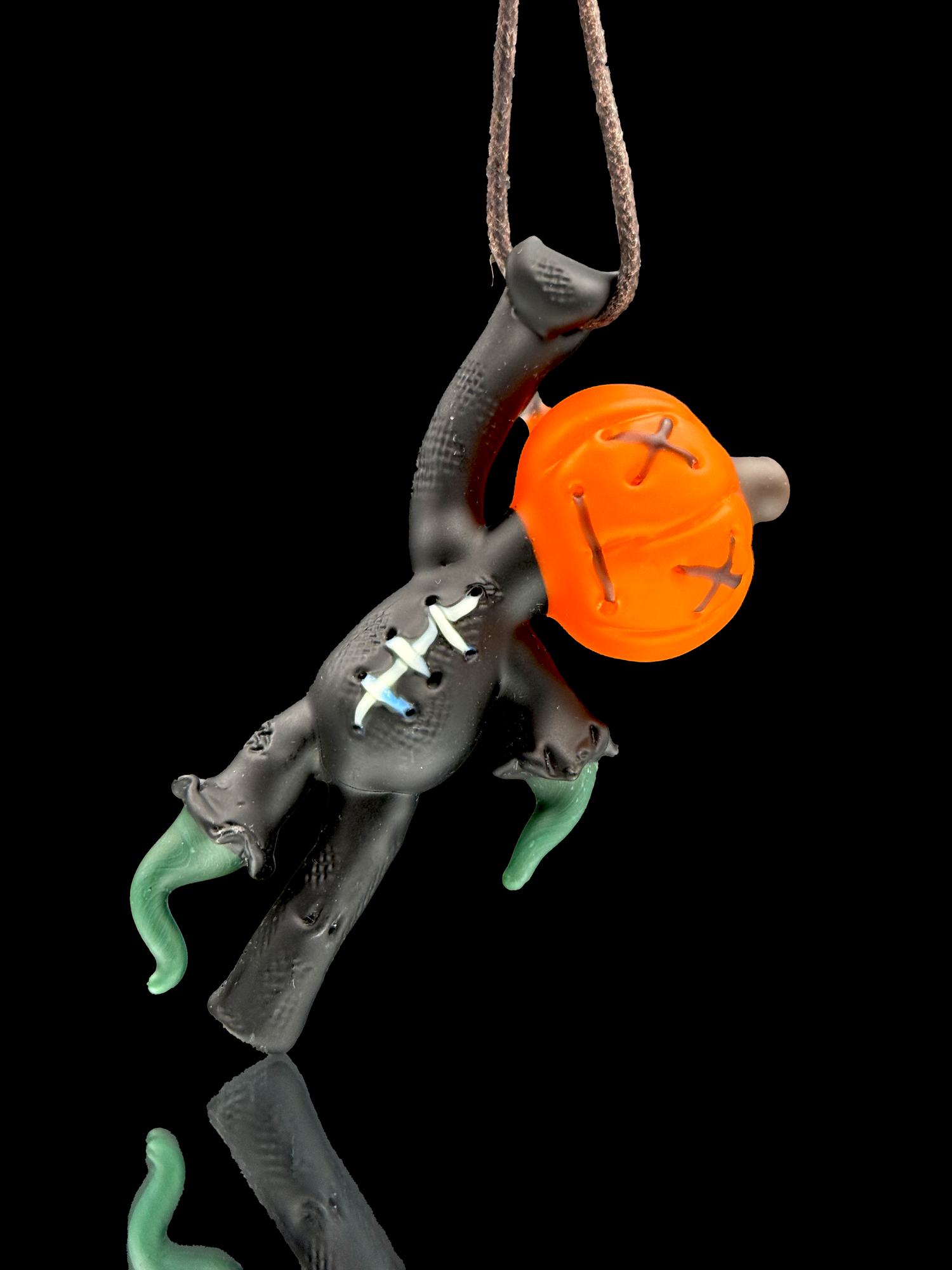 Muller Glass UV Pumpkin Head Hanger Pendant